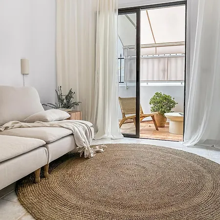 3 Bdr Detached House In Apartamento