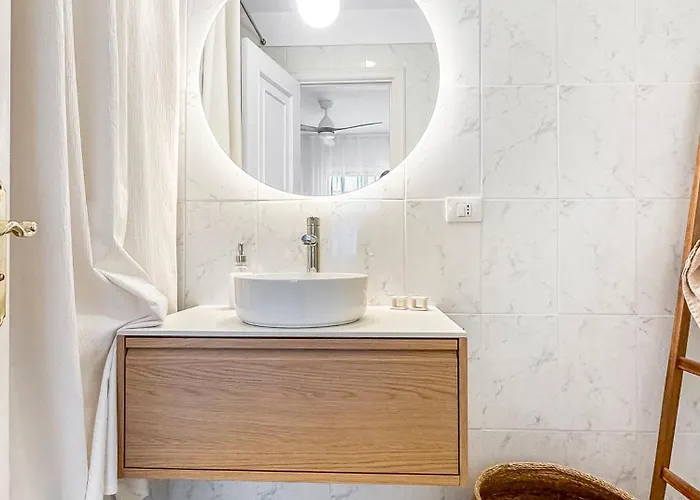 아파트 3 Bdr Detached House In