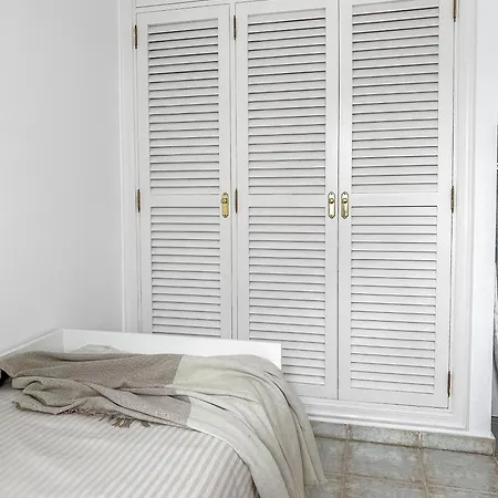 3 Bdr Detached House In דירה *