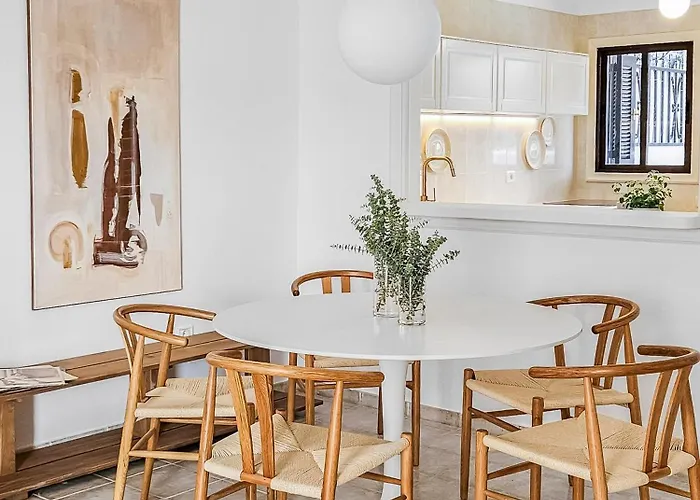 3 Bdr Detached House In *