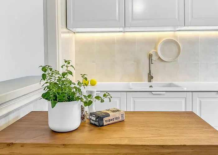 3 Bdr Detached House In דירה *