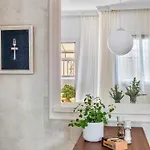 아파트 3 Bdr Detached House In